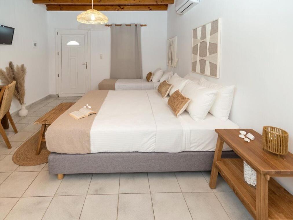 Kanelis & Apartment *