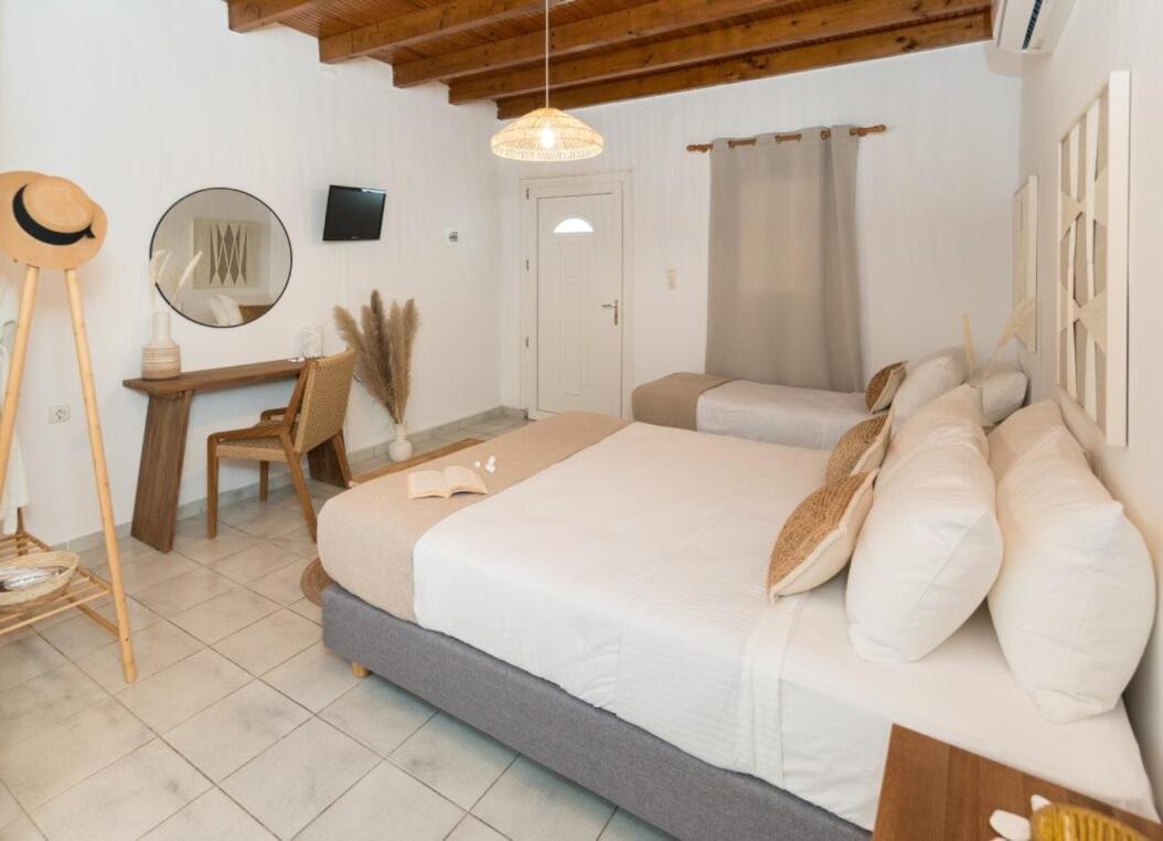 Kanelis & Apartment *